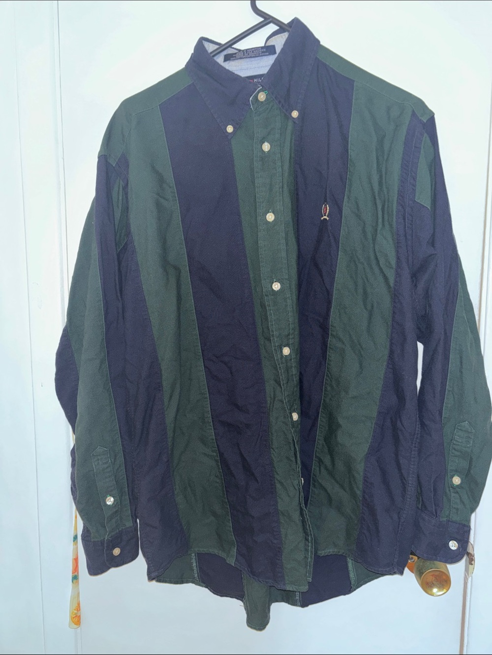 Vintage Tommy Hilfiger Navy and Forest Green Striped Crest Shirt size M